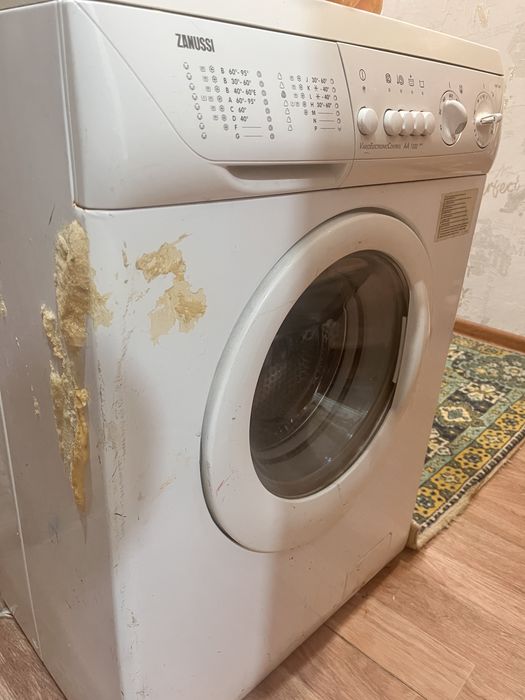 Стиральная машинка zanussi