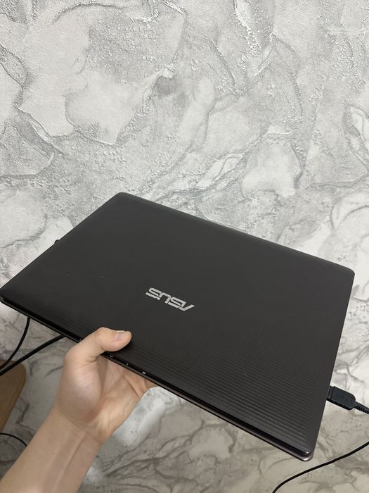 Ноутбук Asus Сатылады