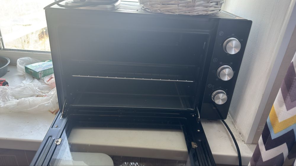 Продам электропечь