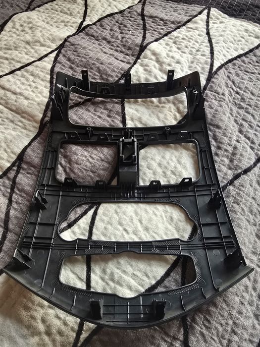 Спарк магнитола с рамкой