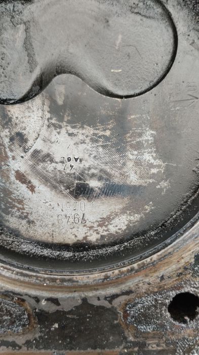 Блок двс Фольксваген т4 2.4 дизель.