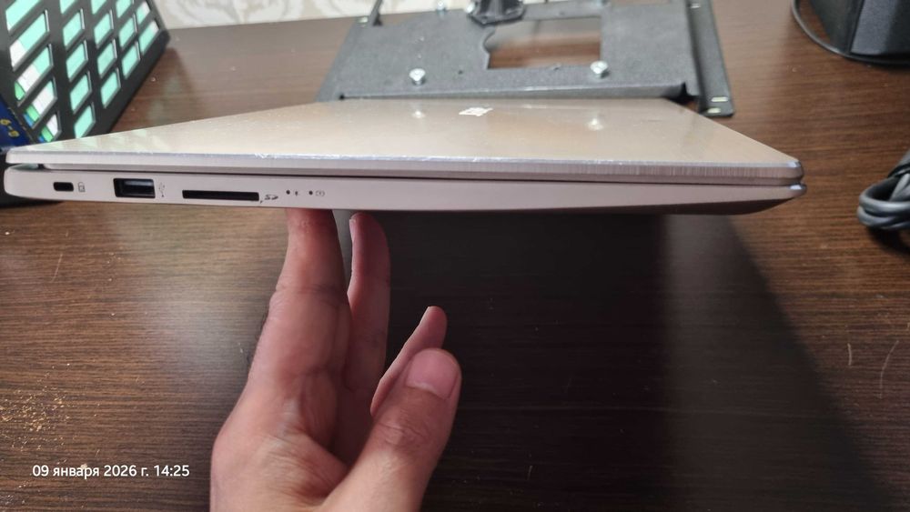 ноутбук для бизнеса, учебы