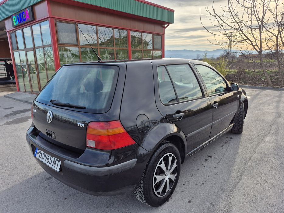Голф 4 1.9 TDI/110 Топ**