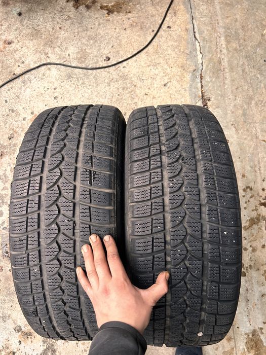 2бр 225/45/18 Riken