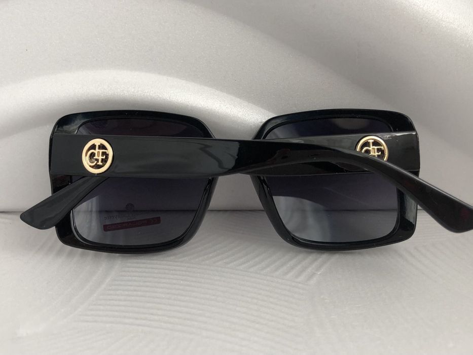 Модерни дамски слънчеви очила