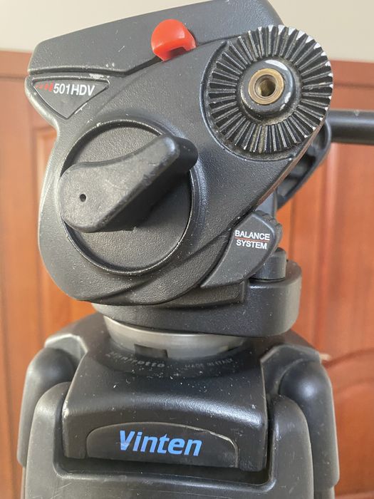 Штатив профессиональный