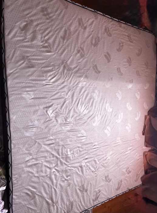 Матрасс для спальня