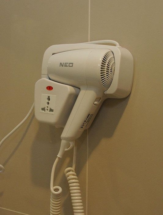 Дава се под наем Едностаен апартамент в к.к. Слънчев бряг - 40 кв.м за 509.49 € - Снимка #6