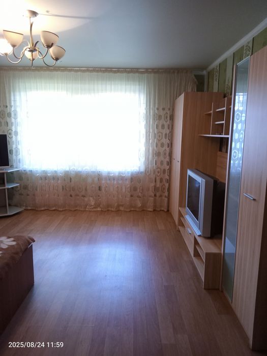 Сдаю- 1-ю.кв.-У/П на 5мкр