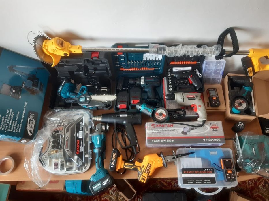 Лопата, снегоуборщик