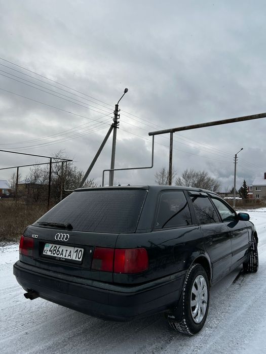 Audi 100 C4 1994 год 2,8 бинзин