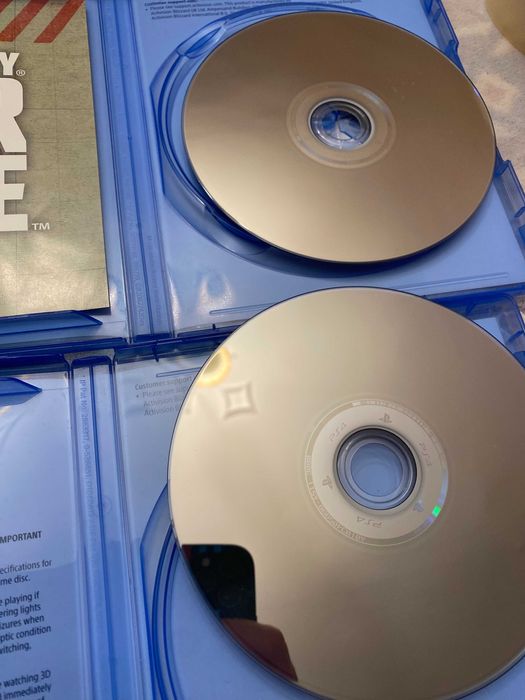 Call of Duty Vanguard И Modern Warfare 2 II игри за PS4 Playstation 4