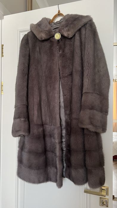 Шуба норковая, 52 размер, б/у