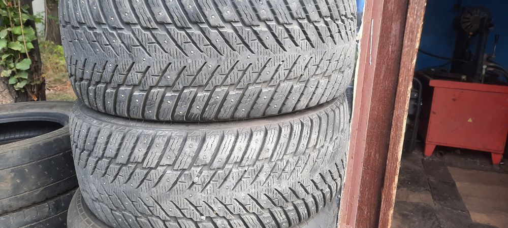 Продам автошины на 18