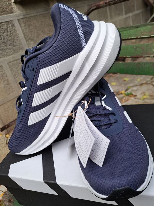 Маратонки Adidas Galaxy 7