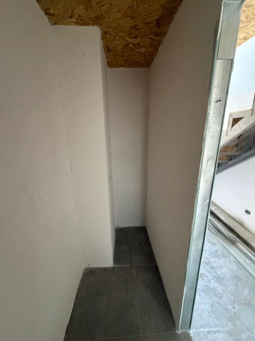 Продам коммерческое помещеник