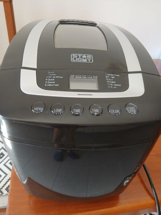 Mașină de făcut pâine Star Light - 800w