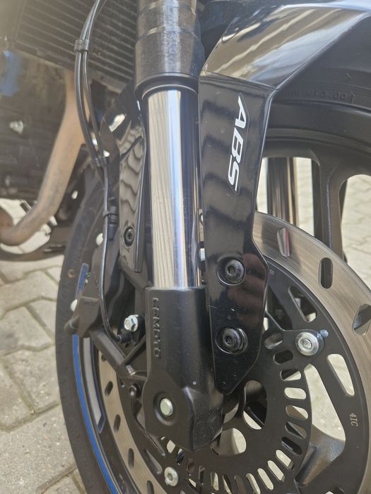CF Moto 300NK 2025