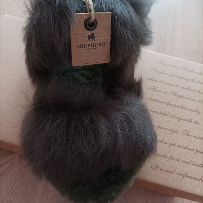 Shepherd/PINKO агнешка кожа сандали   N37 ,38,40,41