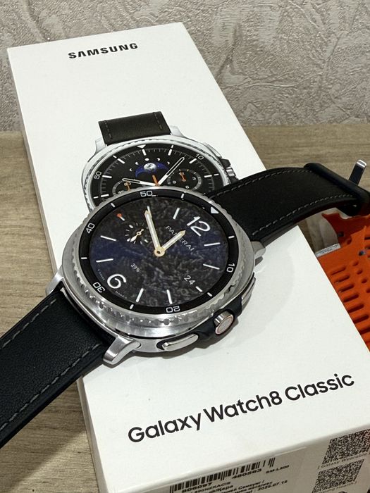 Продам Galaxy Watch 8 Classic