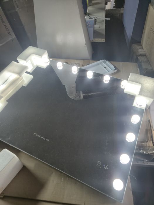 Голям Размер! Bluetooth Професионално/ Гримьорско огледало с  USB порт