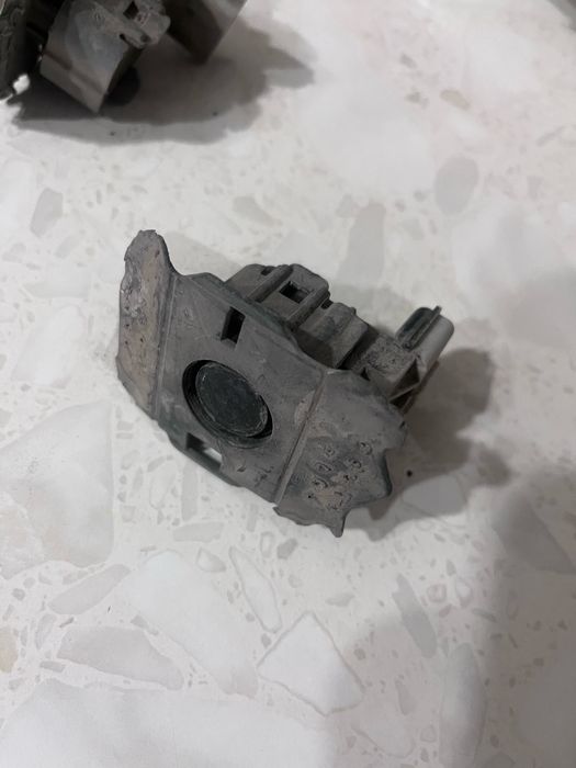 Парктроник ( парковка сенсоры)