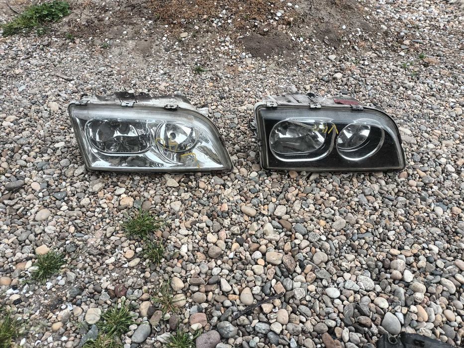 десен фар за волво В40 С40 VOLVO V40 S40