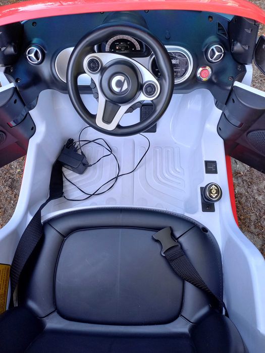 Едноместна акумулаторна кола Ocie Smart