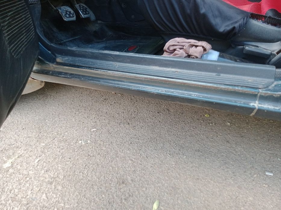 Продам машину в нормальном состоянии.