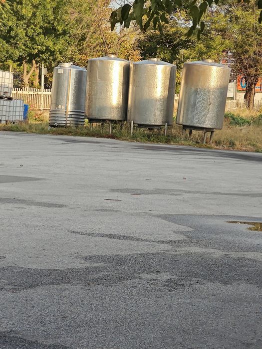 Цистерни от 4 тона