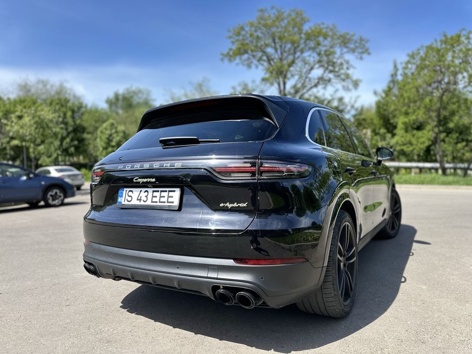 PORSCHE Cayenne 2018 — imagine 3
