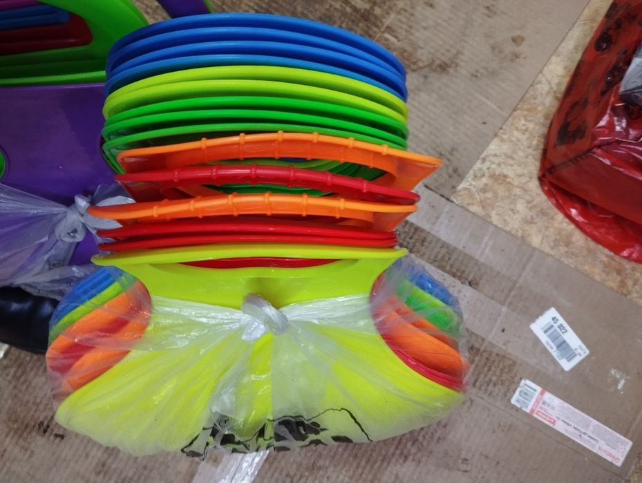 Снеголепы, ледянки, тарелки для  катания