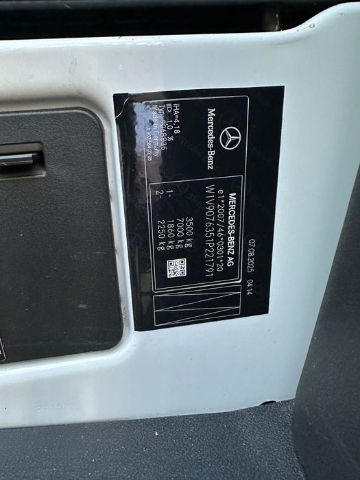 Mercedes-Benz Sprinter 907 319 v6 7T ansamblu