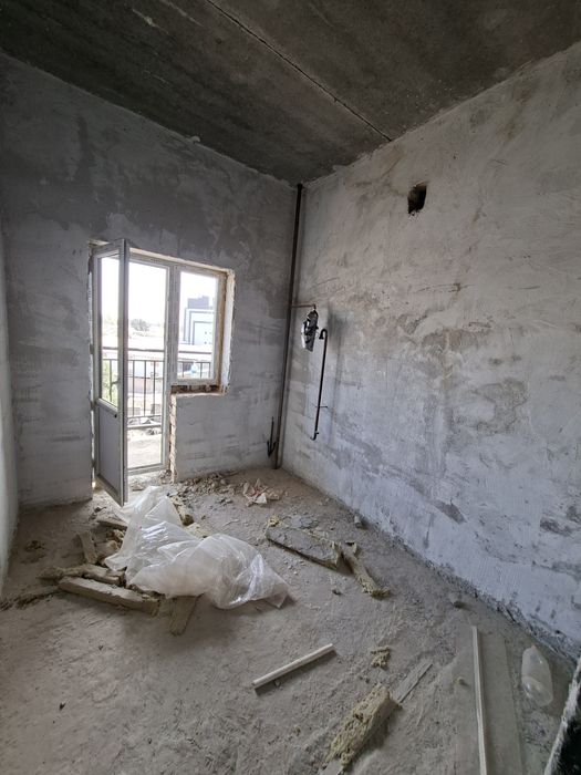 Продаётся 1х комнатная квартира в центре Туйтепа(Нурафшон)