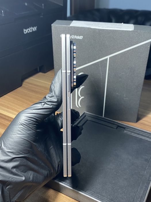 Samsung Galaxy Z Fold7 • 256 GB •Silver Shadow / Cod produs: 7145