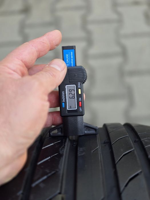 235 50 19 Continental