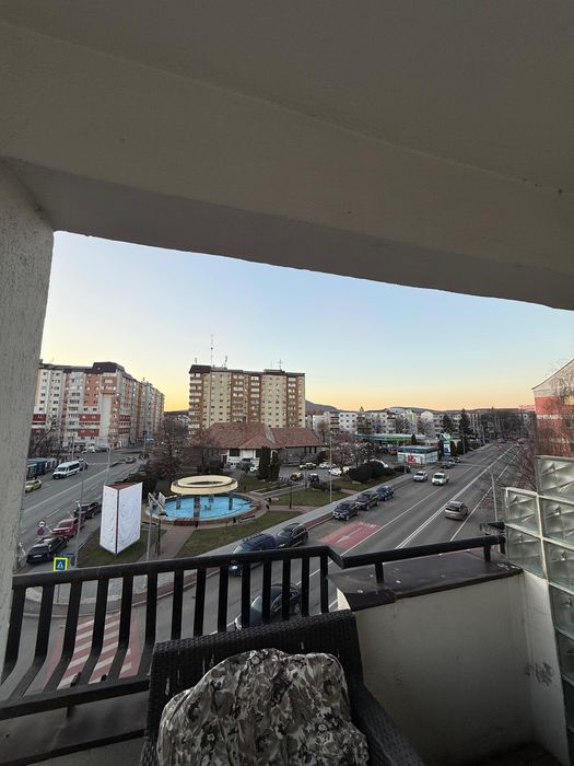 Apartament 4 camere de vânzare în Bistrița