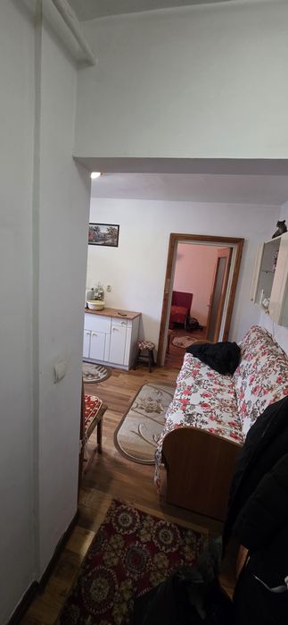 Vand sau schimb apartament 2 cam,decomandat in Piatra Neamt -Precista