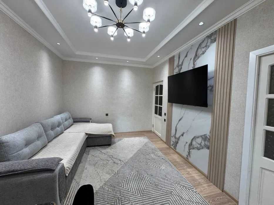 СРОЧНО !! Продается квартира в Яшнабаде 3/3/4 ( 63 кв/м ) Авиасозлар 4