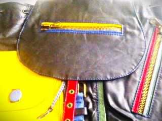 Продавам дизайнерска раница от естествена кожа