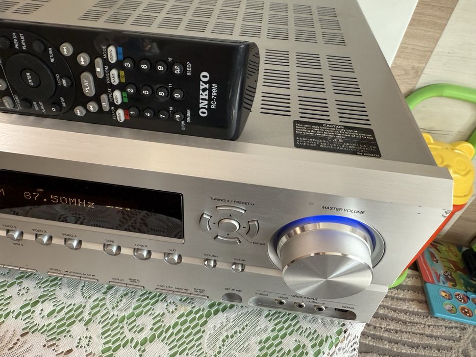 Onkyo TX-SR604e resiver