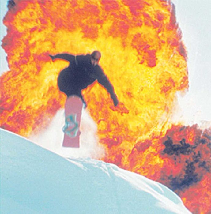 Placă snowboard modelul folosit de Vin Diesel în triplu X, impecabila!