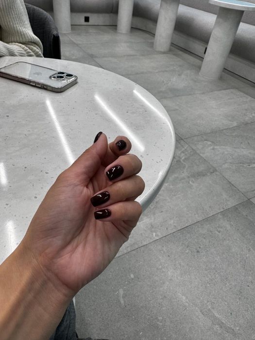 Маникюр с выездом