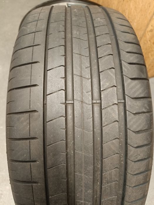 Оригинални джанти с гуми летни 21 цола за Audi Q7 SQ7 дот 2023г