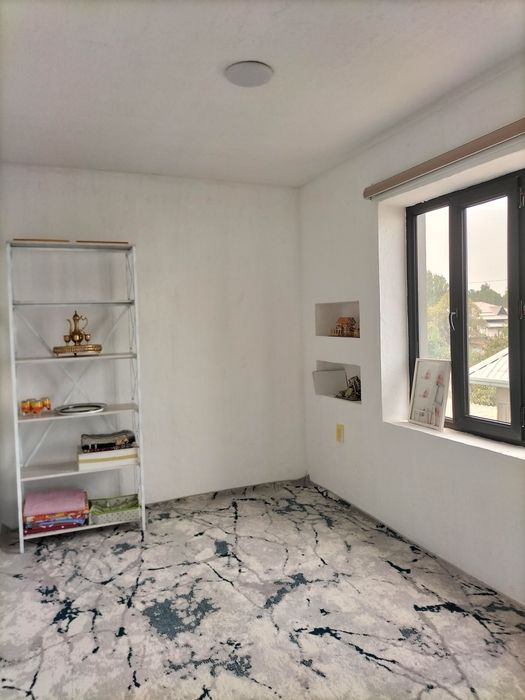 Продаю срочно Коттедж, srochno kotej sotiladi.