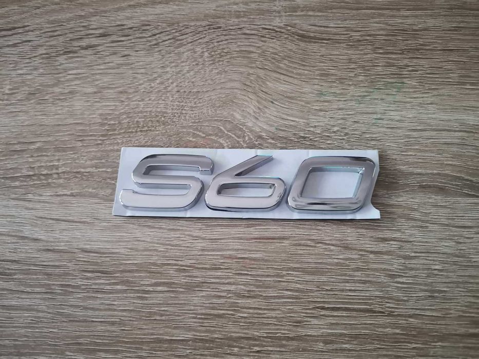 Volvo S60 Волво С60 сребриста емблема надпис