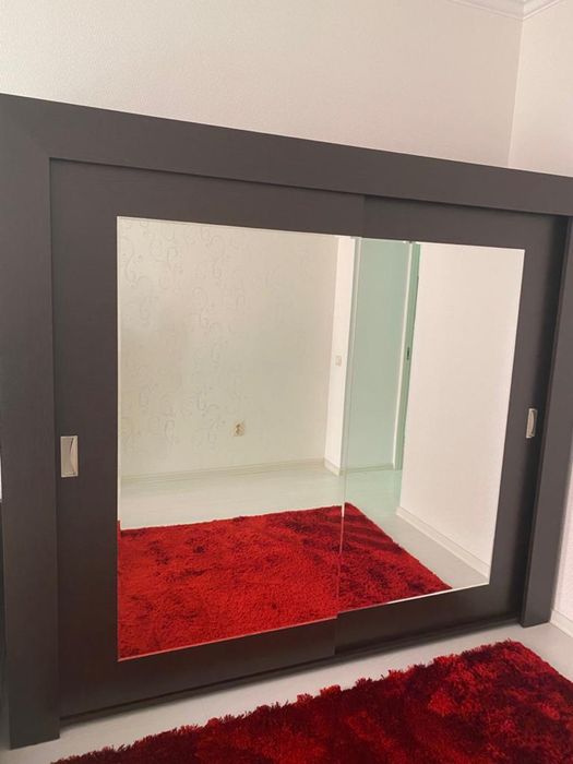 Классный спальный гарнитур!!!