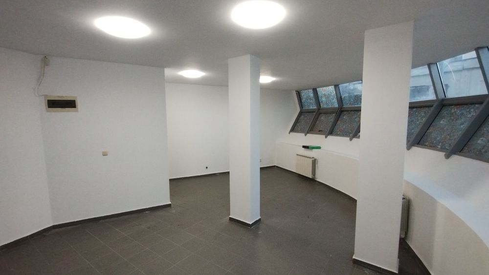 Дава се под наем Офис в София, Студентски град - 55 кв.м за 500 € - Снимка #4