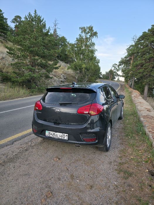 Продам kia ceed 2018