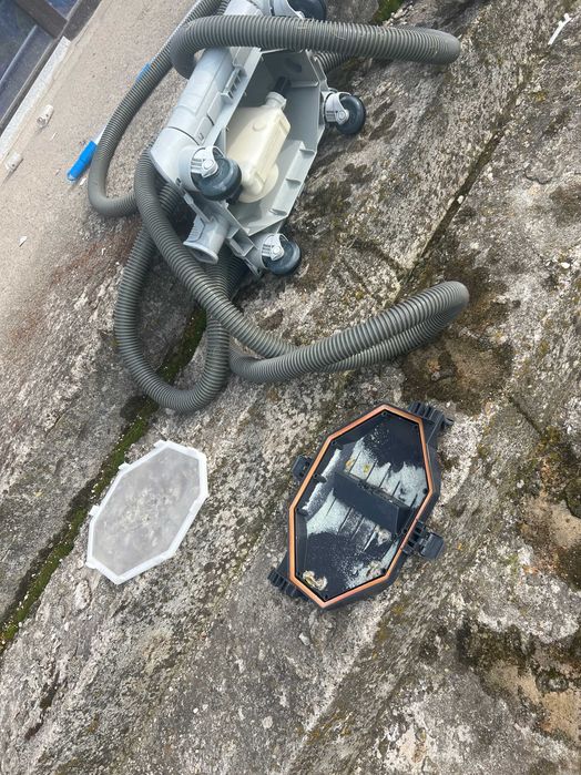 robot aspirator piscina